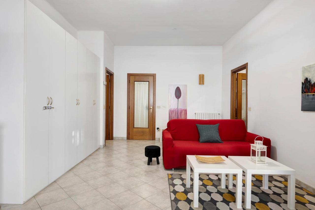 Casa Rosa Apartment โลอาโน ภายนอก รูปภาพ